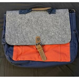 Warner Brothers Messenger Bag / Laptop Bag Carrying Case for 13" Laptop